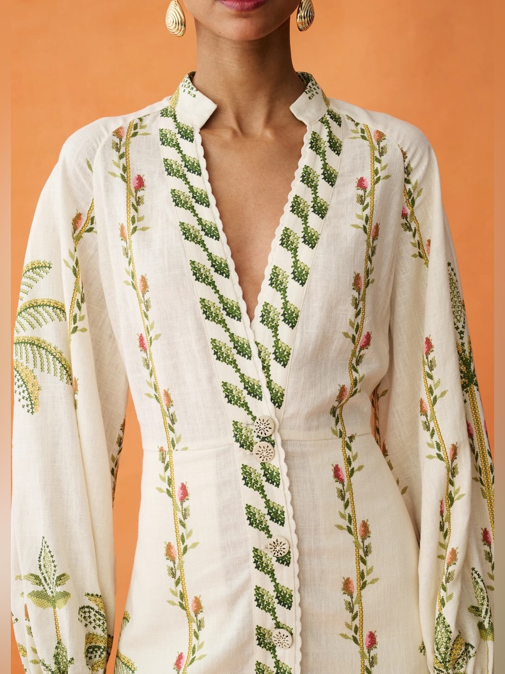 Few Moda ANAYA Raquel Dress Women's White Embroidered Maxi Dress size 8 - Picture 3 of 15